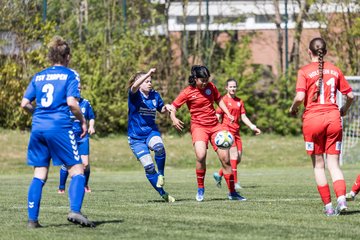 Bild 31 - F TSV Zarpen - Holstein Kiel II : Ergebnis: 2:6